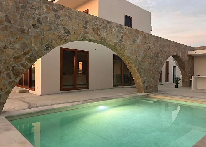 Maison Cigaline Terrace Pool Wifi Ac 5 Min To East Cape Beaches *
